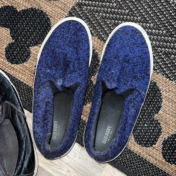 Old navy slide on sneaker bundle of three - Picture 4 of 7